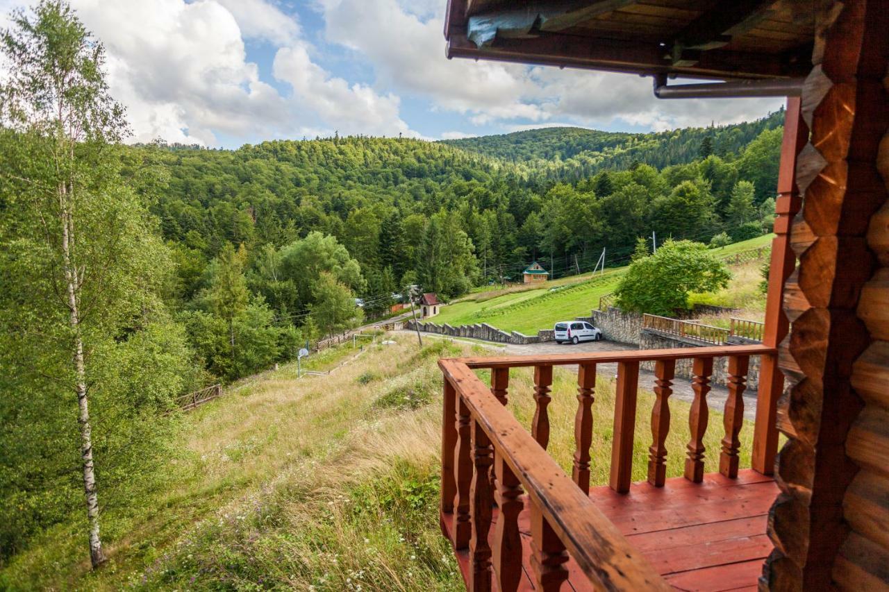 Альпина Hotel Yaremche Exterior foto